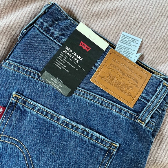 Levi’s Dad Jeans 31 Sold Out NWT - Picture 6 of 7